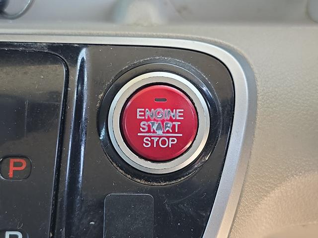 0804778A30250605W00206.jpg