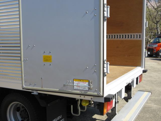b3418ecf0a8fab8de85a927d130e1f15.jpg