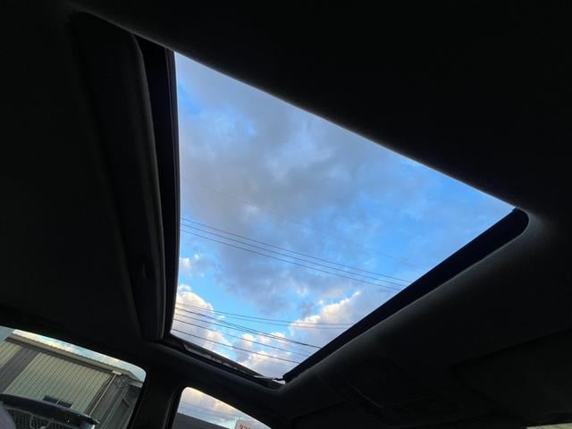 0805011A30251215W00117.jpg