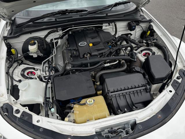 0209397A30251002W00119.jpg