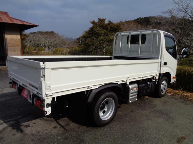 4b11192545fef3ef51cbf928d1299d94.jpg