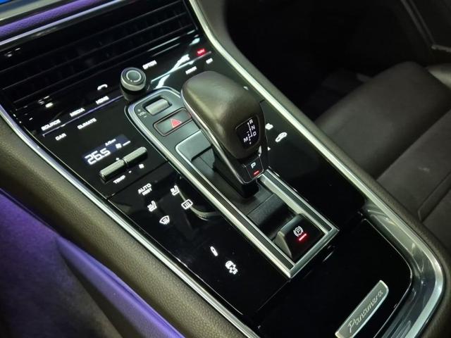 5111501295R8.jpg