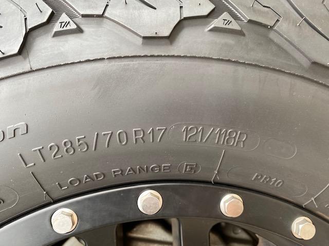 9560067A30251029W00210.jpg
