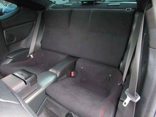 21127734_carP_l_7.jpg