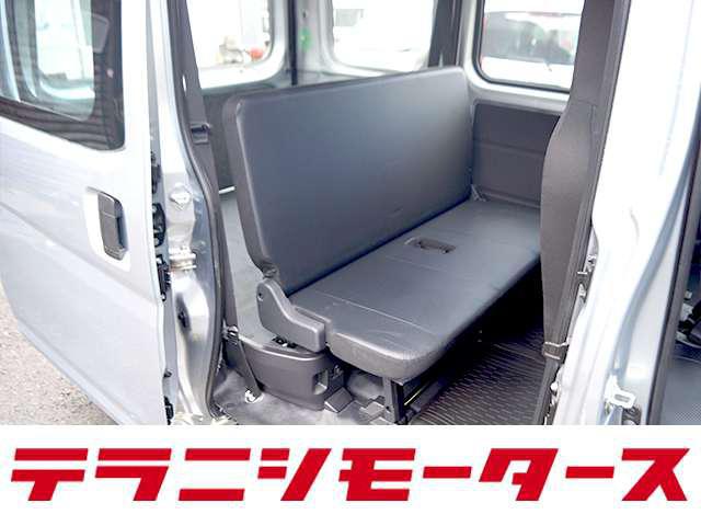 79e7a89e8565bcfb5ef9537c976fa63f.jpg