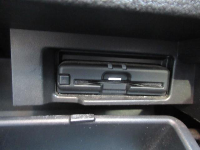 0541410A30251121W00110.jpg