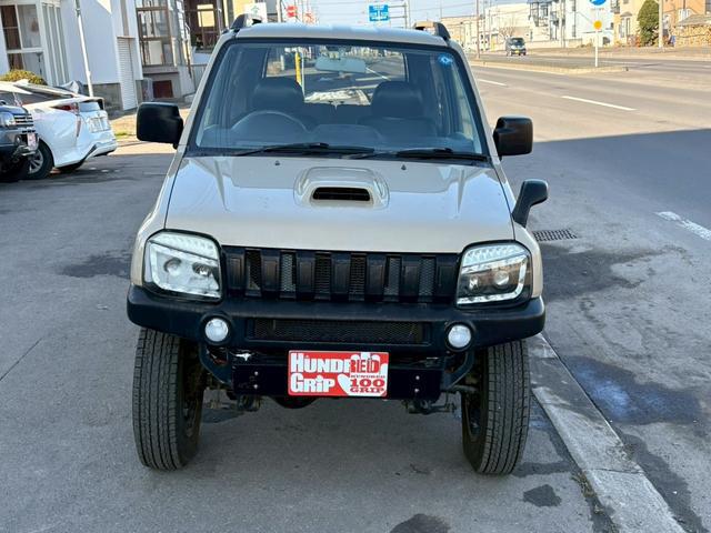 0303188A30251126W00213.jpg