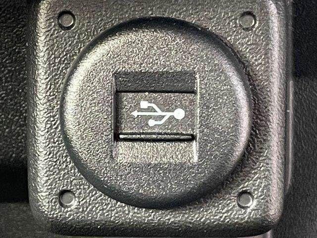 ec3e0d8bf8bc5a5ba7eb4e22adb2a6b0.jpg