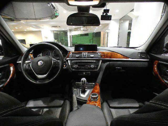 60aedf560647aa99ad251bef0aede198.jpg