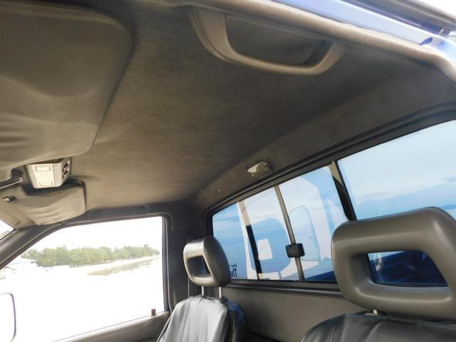0706715A30260309W00204.jpg