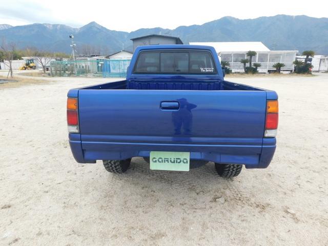 0706715A30260309W00213.jpg