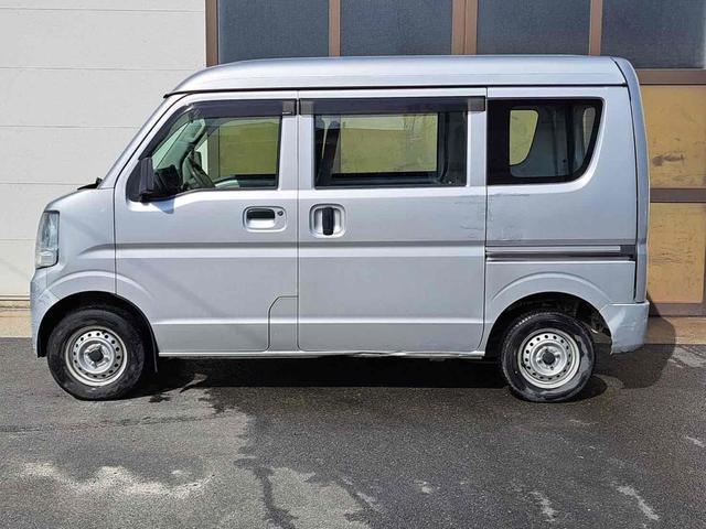 1002674A30260210W00203.jpg