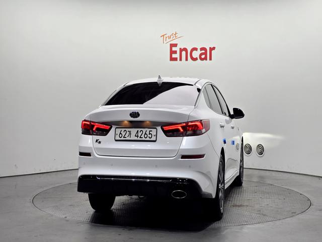 ad9829e1e755f18dfd821ed19d1d0708.jpeg