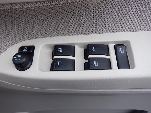 0900616A30251012W00116.jpg