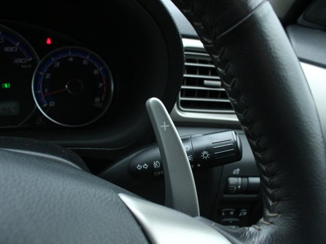 0520046A30251126W00217.jpg