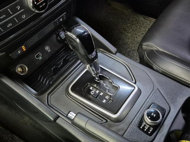 5121501730R8.jpg