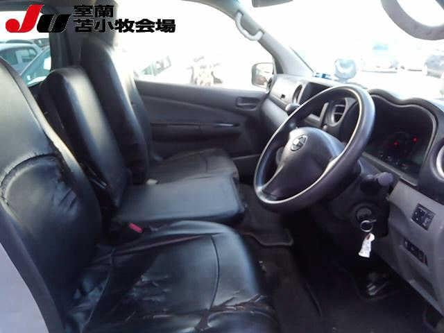 ac4460a25329e2a29bde9ae560a9881c.jpg