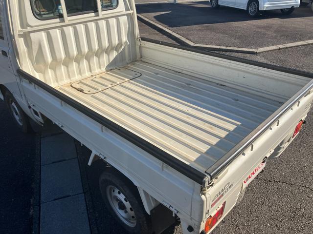 0207042A30260107W00113.jpg