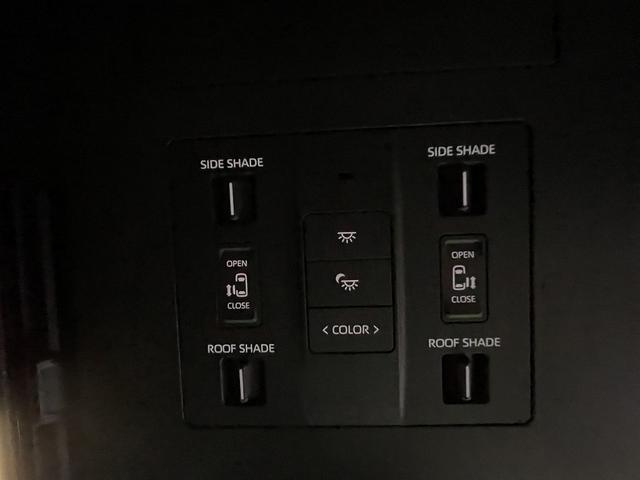 0500136A30260118W00215.jpg