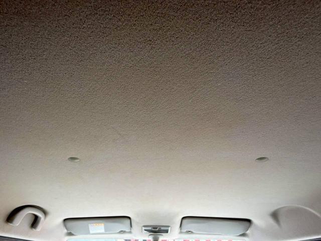 0508412A30250926W00319.jpg