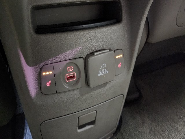6c128db012204453d6a0f9b72067382d.jpeg
