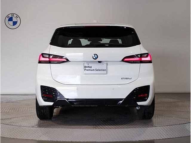 dc5f5cee52d240ae2a2217e29cca8ab6.jpg