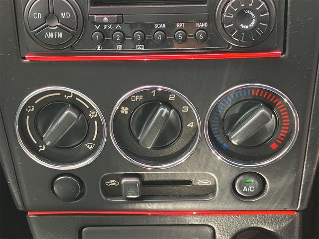 0840119A30260407W00303.jpg