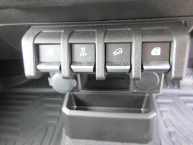 0900731A30250609W00116.jpg
