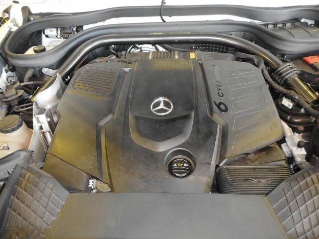 18204668_carP_l_20.jpg