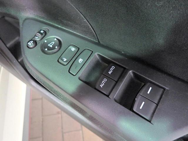 0201190A30260305W00311.jpg