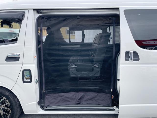 0804731A30260406W00107.jpg