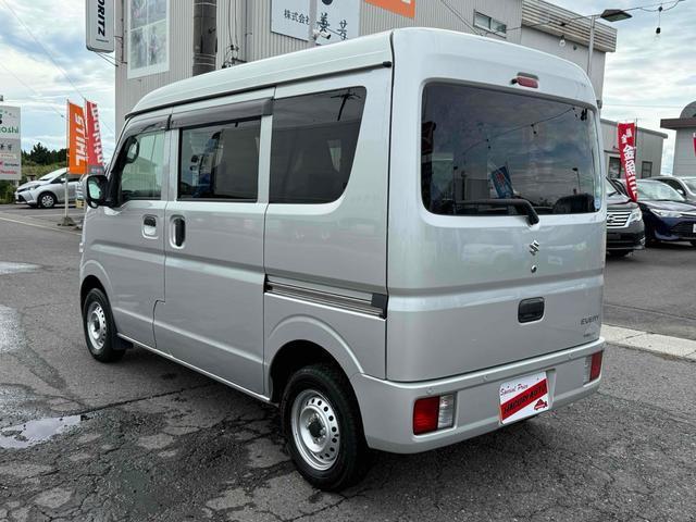 20782617_carP_l_16.jpg