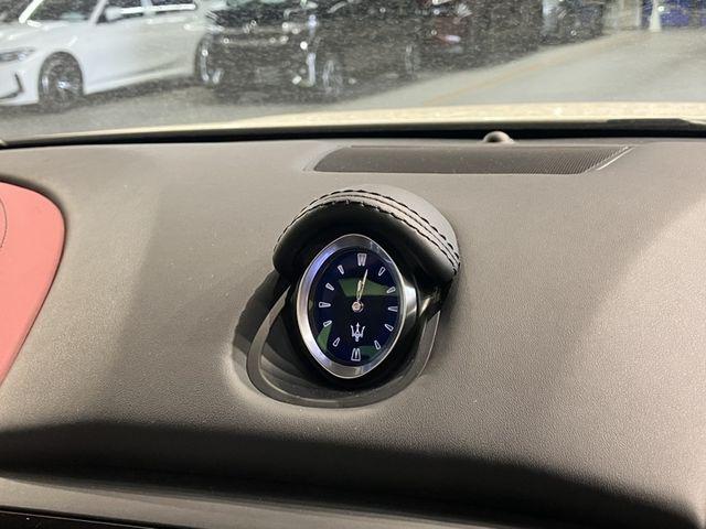b5c25ff4855eb45d64f7fca1d7108e68.jpg