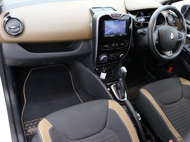 22199912_carP_l_6.jpg