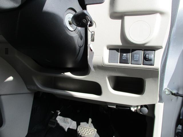 0804306A30250718W00112.jpg