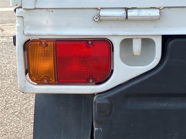 0400187A30250326W00218.jpg
