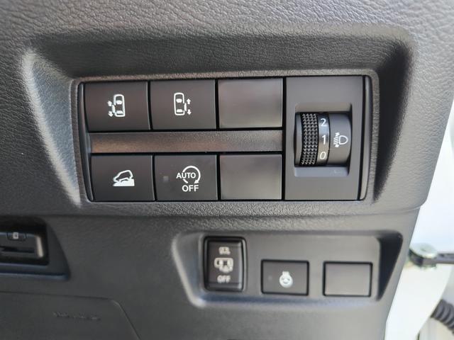0505366A30241007W00215.jpg
