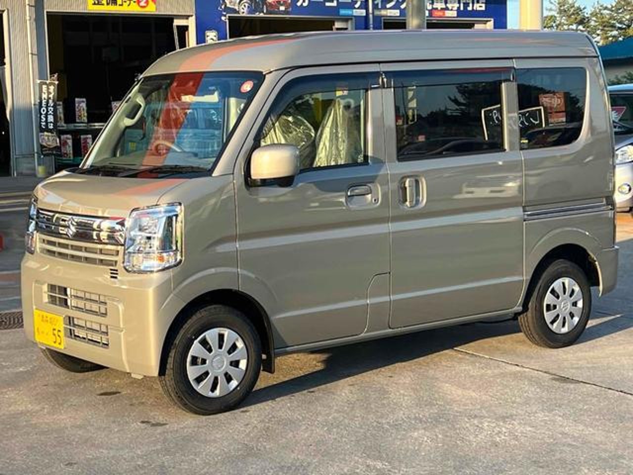 2025 Suzuki Every, photo 1 of 1