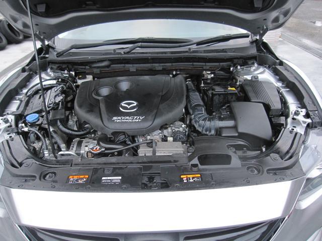 0804732A30260227W00116.jpg