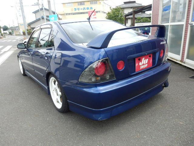 f17e83d6ced2bf2f25e8d6ad0fbeed2a.jpg