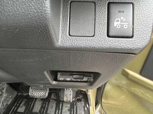 0503363A30251020W00313.jpg
