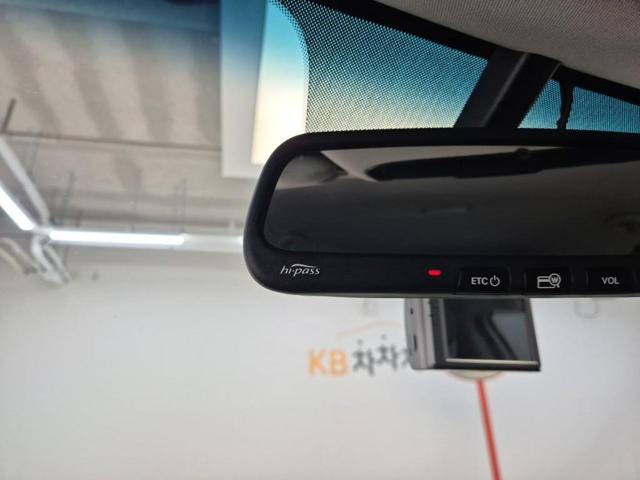 5111500284R16.jpg