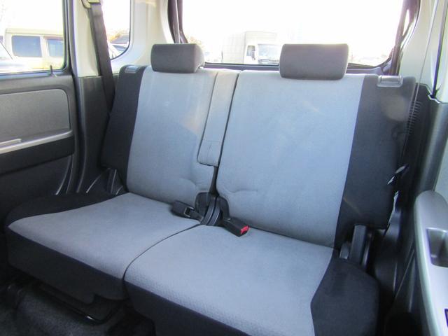 0403269A30260108W00913.jpg