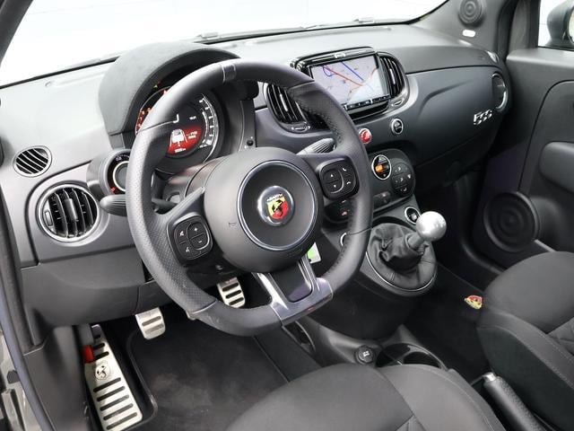 0570697A30250719W00108.jpg