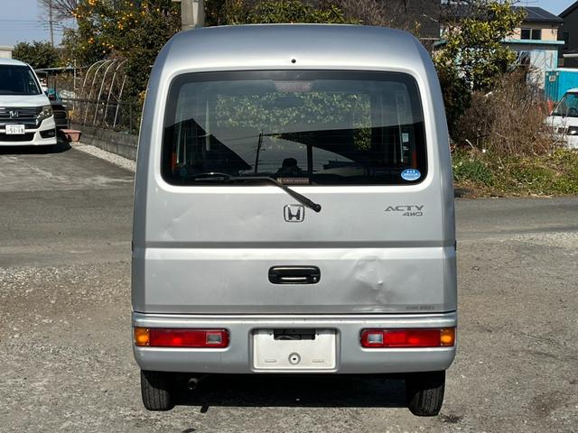 0541751A30260117W02913.jpg