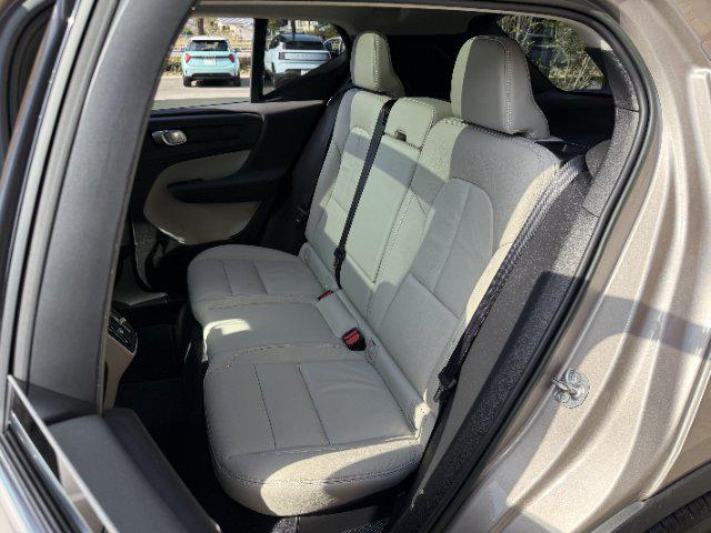 a21ab427f2ae894d29d284a7b2a2e481.jpg