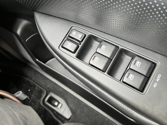0300516A30240205W00113.jpg