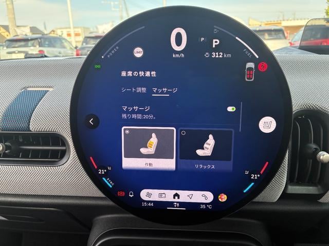 19040974_carP_l_18.jpg