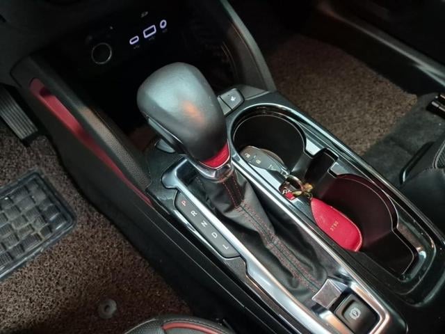 5121002015R8.jpg