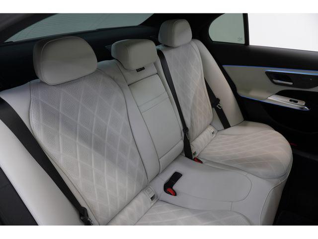 a792e460d6ea2834e23e5cb983b2ee10.jpg